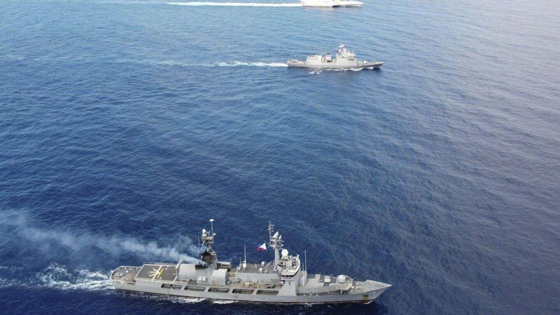 Chinese Military Conducts Patrols in South China Sea as US, Allies Hold Military Drills in Disputed Region